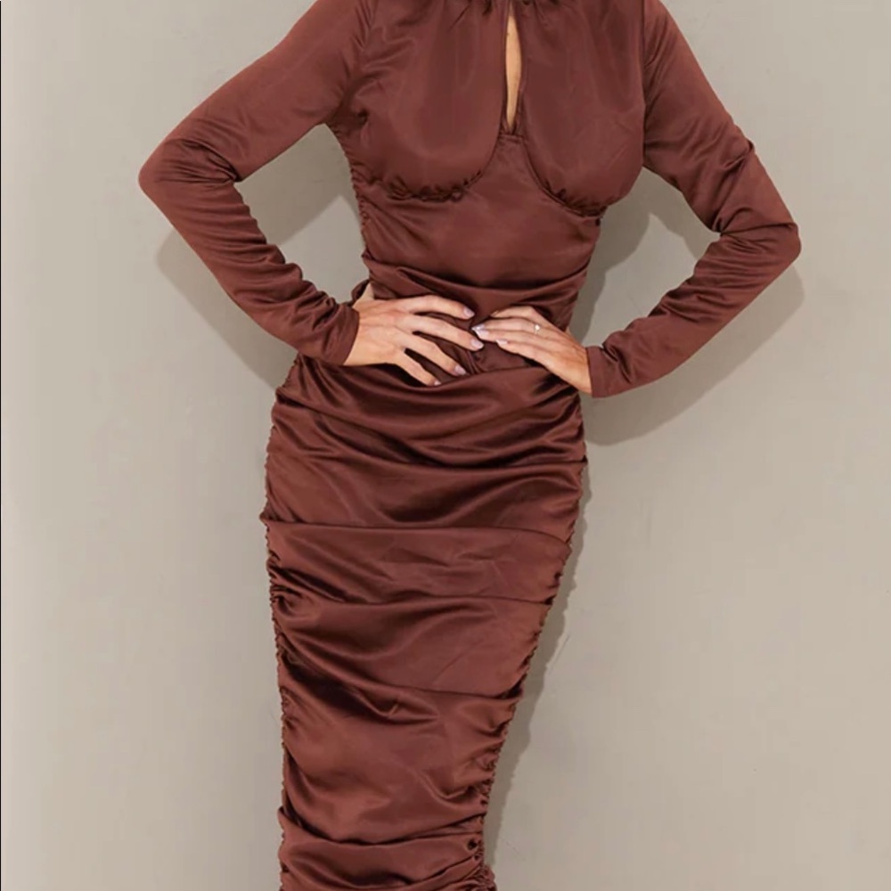 🌟SOLD PRETTYLITTLETHING Chocolate high neck underwire detail ruched midi 6 NEW - Picture 7 of 15
